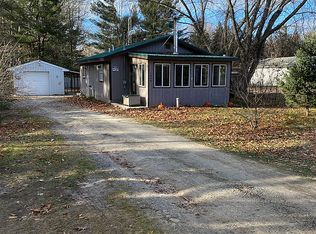 1066 Wildcherry Dr, Gladwin, MI 48624