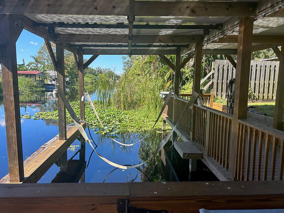 1st image of 4208 SE 27th Street