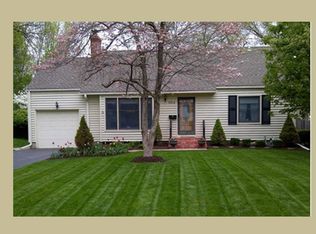 3912 W 69th St, Prairie Village, KS 66208