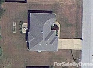 54 Spindrift Dr, Jackson, TN 38305