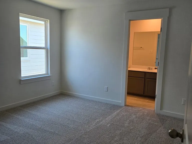 508 Weller Rd — Photo 15