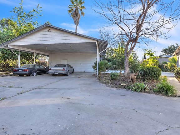 3rd image of 1528 Rancho Way
