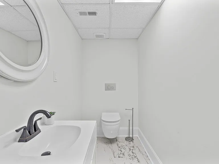3513 Brook Dr — Photo 37