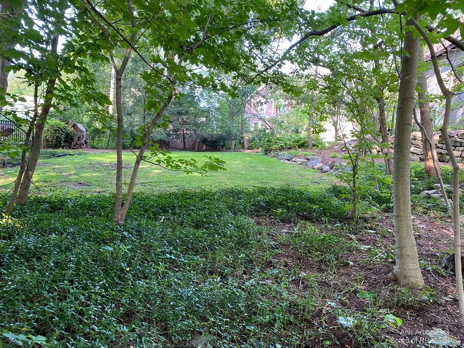 519 8th St photo 1