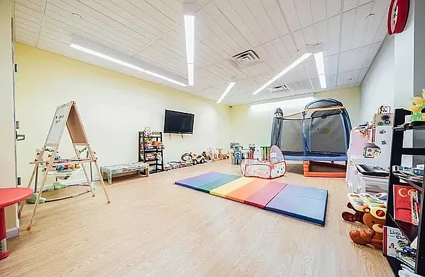 Rented by Carnegie Management Inc | media 25