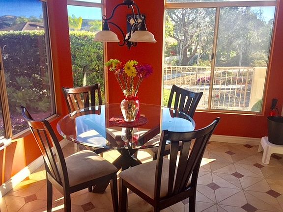 Eat in Kitchen with Views of park