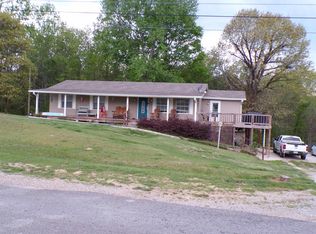 765 Crooked Oak Rd, Russellville, AL 35653