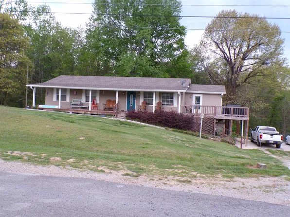 765 Crooked Oak Rd, Russellville, AL 35653