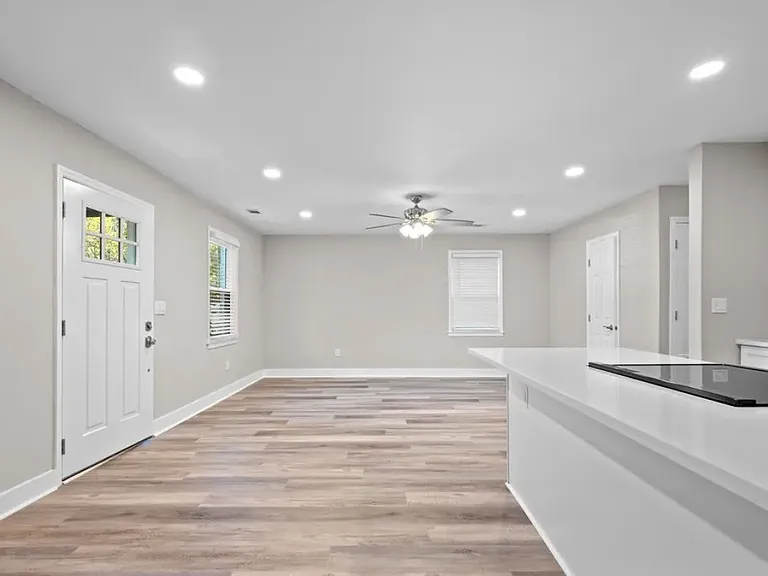 1115 S Shadow Dr — Photo 7