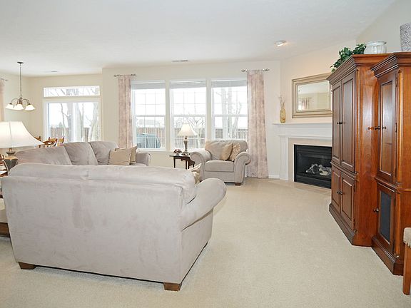 4th image of 16072 Tenor Way
