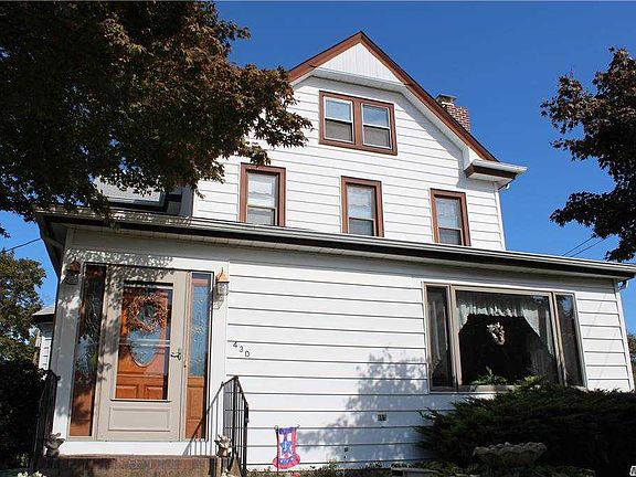 5th image of 430 Front St