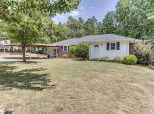 1181 W South 4th St, Seneca, SC 29678