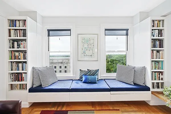 Sold by Avenue Sotheby's International Realty | media 21