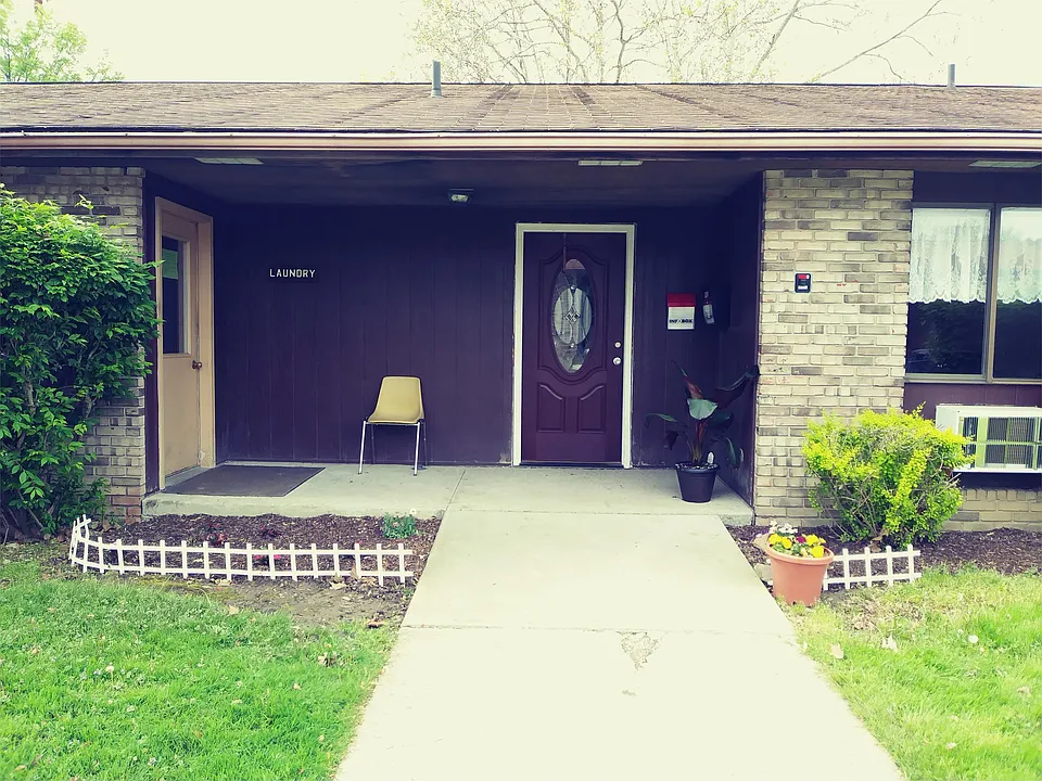 26 Spring St #B9