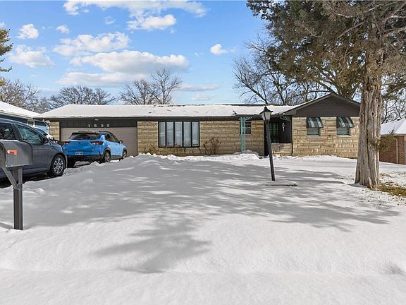 2nd image of 1533 N 64th Dr