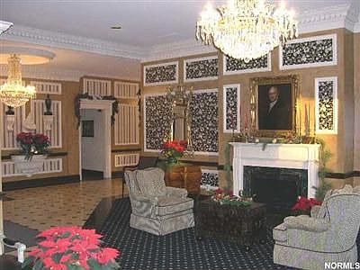 4th image of 12500 Edgewater Dr APT 1702