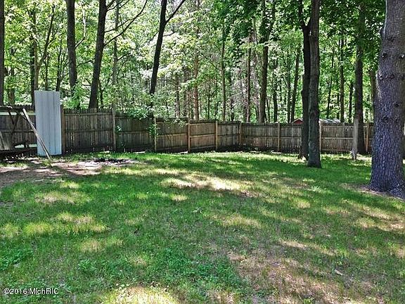 5th image of 9417 W School Section Lake Dr
