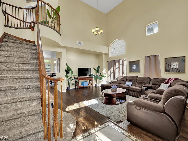 3214 Rutledge Dr — Photo 3