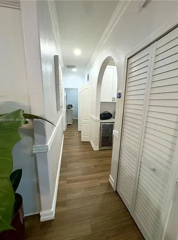 4 bed, 2.0 bath, 1340 sqft, $3,900 — Photo 3