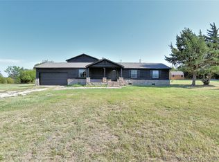 8215 16th Hwy, Beggs, OK 74421