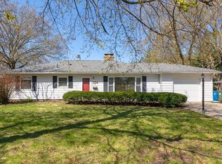 1124 S Hill Dr, Waterloo, IA 50701