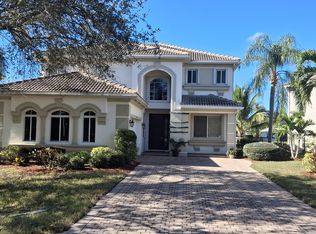 21810 Rainbow Lake Ct, Estero, FL 33928