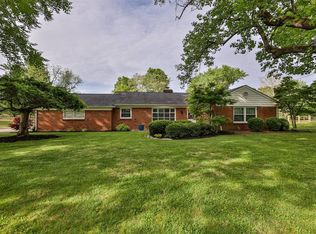 1041 Chatterton Dr, Cincinnati, OH 45231