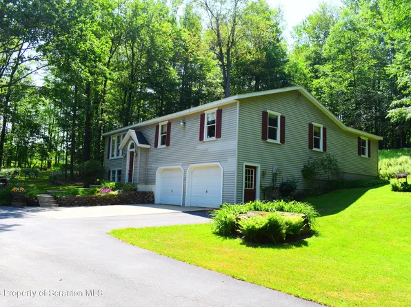 510 Hawranick Rd, Brackney, PA 18812