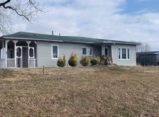 475 Savoyard Park Rd, Horse Cave, KY 42749