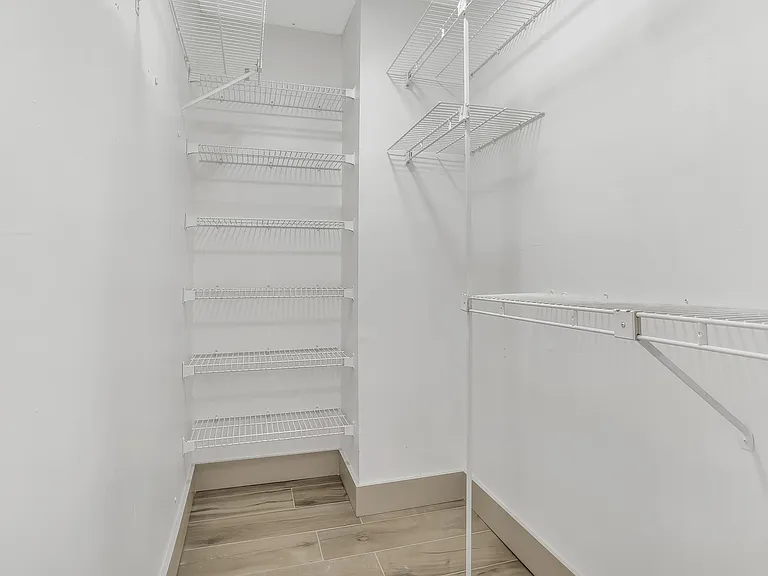 118 Lago Vista Blvd — Photo 13