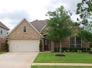 2535 Crystal Shore Dr, Rosharon, TX 77583