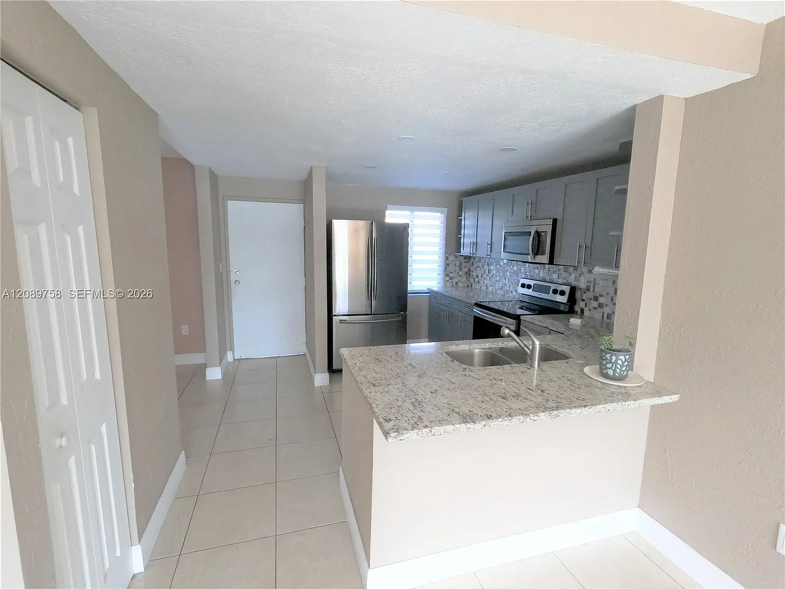 Vista Del Lago I Condo — Photo 4