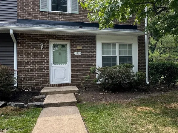 315 Constitution Cir, North Brunswick, NJ 08902