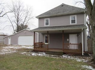 407 S Grove St, Rossville, IL