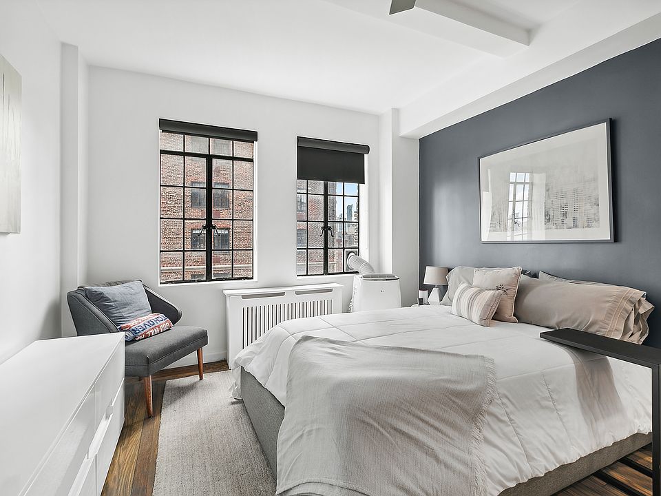 1st image of 25 Tudor City Pl APT 1522