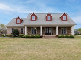 166 Conamara Ln, Woodruff, SC 29388