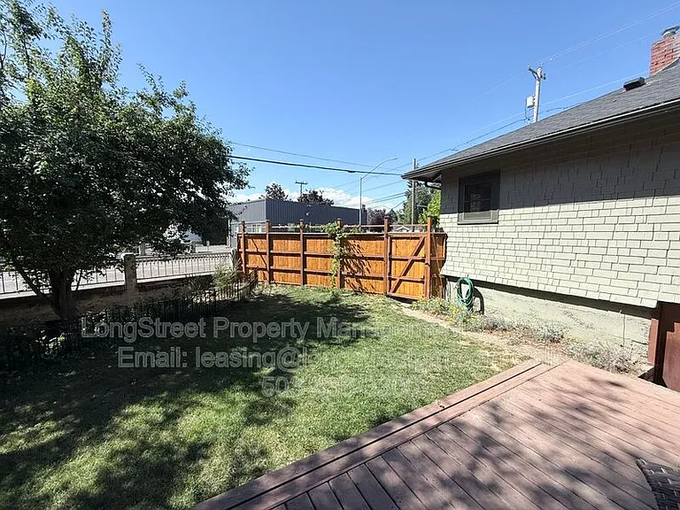 2320 State St — Photo 22