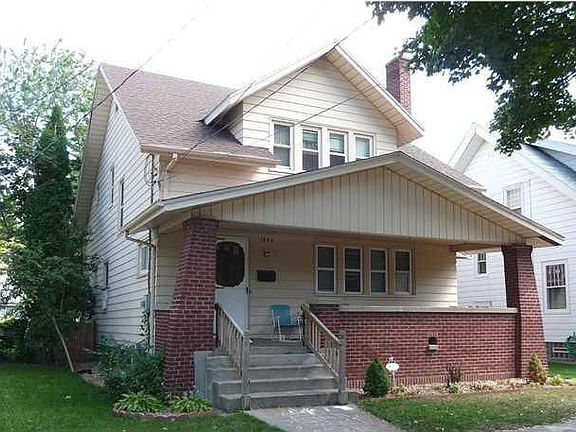 2nd image of 1048 Davis Ave NW