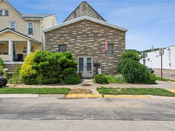 539 4th Ave, Ford City, PA 16226
