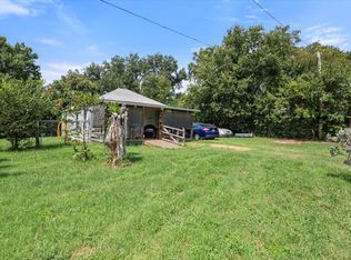 605 Skyline Rd, Grand Prairie, TX 75051