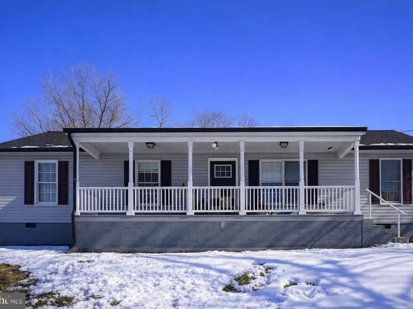 608 Stubbs Rd, Kearneysville, WV 25430