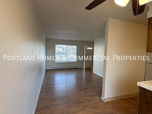 4th image of 3010 Kauffman Ave #O
