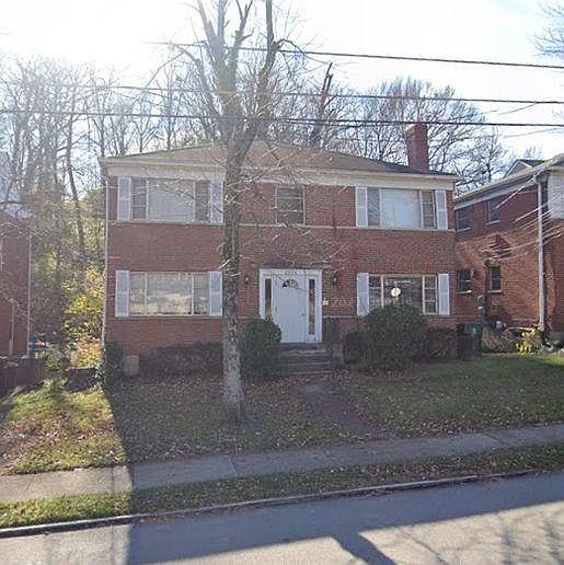 1st image of 2935 Linwood Ave #C