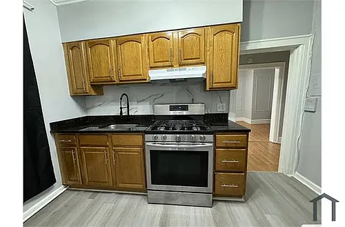 236 Lexington Ave #3 Photo 1