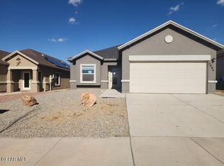 5004 Jennifer Claire Ln, El Paso, TX 79938