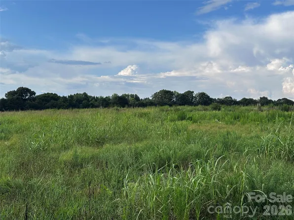 101 Fox Ter, Shelby, NC 28150