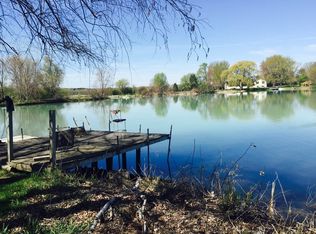 3956 Lakeside Dr, Rockford, IL 61101