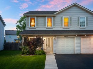2577 Warm Springs Ln, Naperville, IL 60564