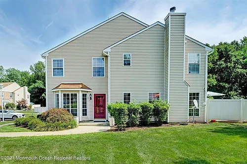 226 Teasdale Pl Photo 1