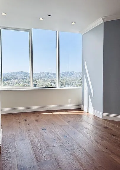 10724 Wilshire Blvd #1605 — Photo 40